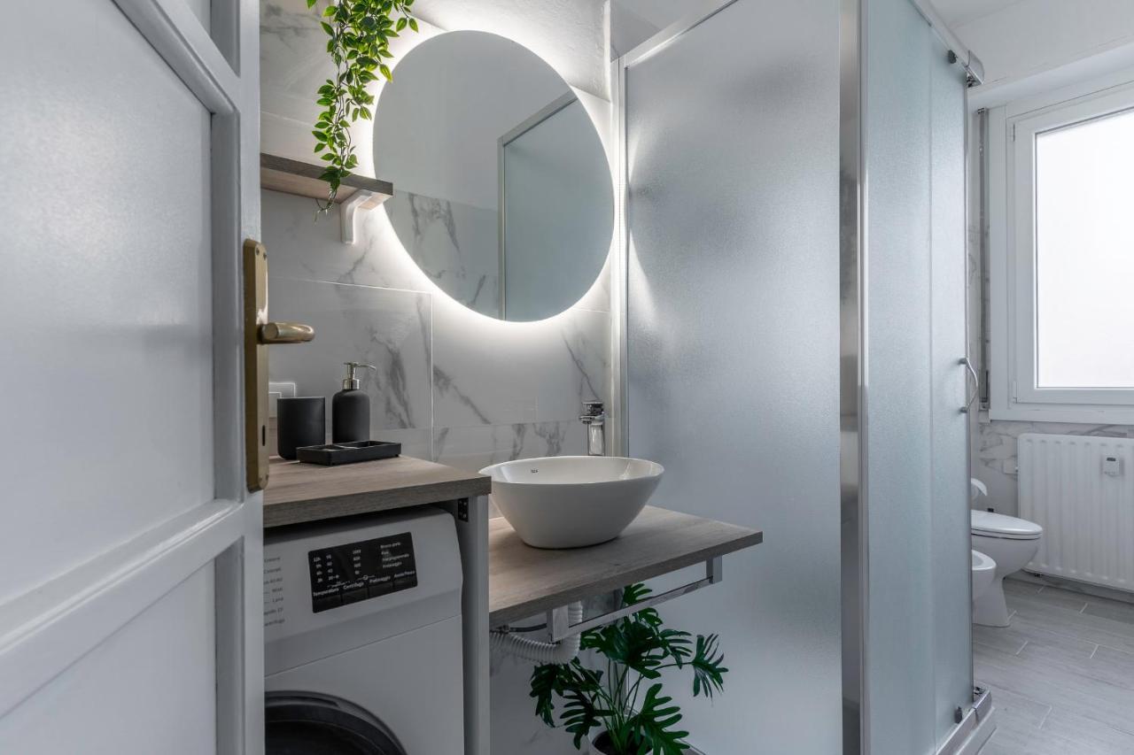 Sebino18 - Design Apartment Suite Milano Dış mekan fotoğraf